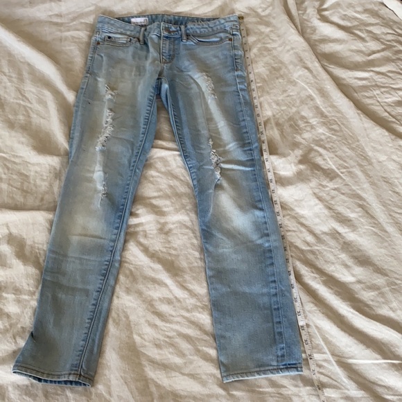 Gap Light Wash Distressed Skinny Jeans Size 25 - Picture 8 of 9
